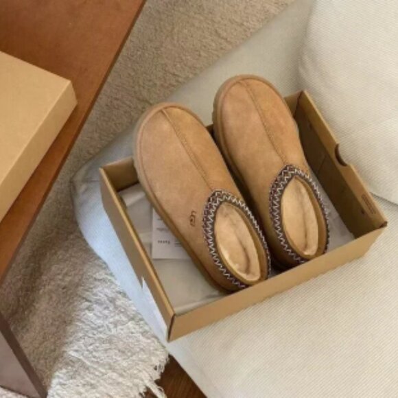 UGG Tasman Slipper Chestnut - Picture 5 of 9